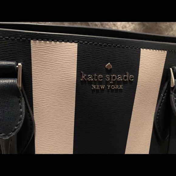 Kate spade navy and cream tote - Picture 2 of 6